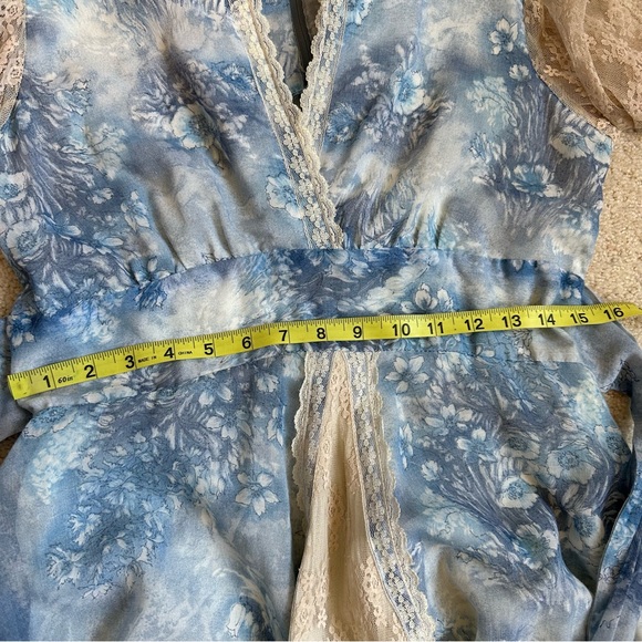 70s Vintage Gunne Sax Blue Floral Lace Boho Renaissance Festival Dress - Picture 3 of 15